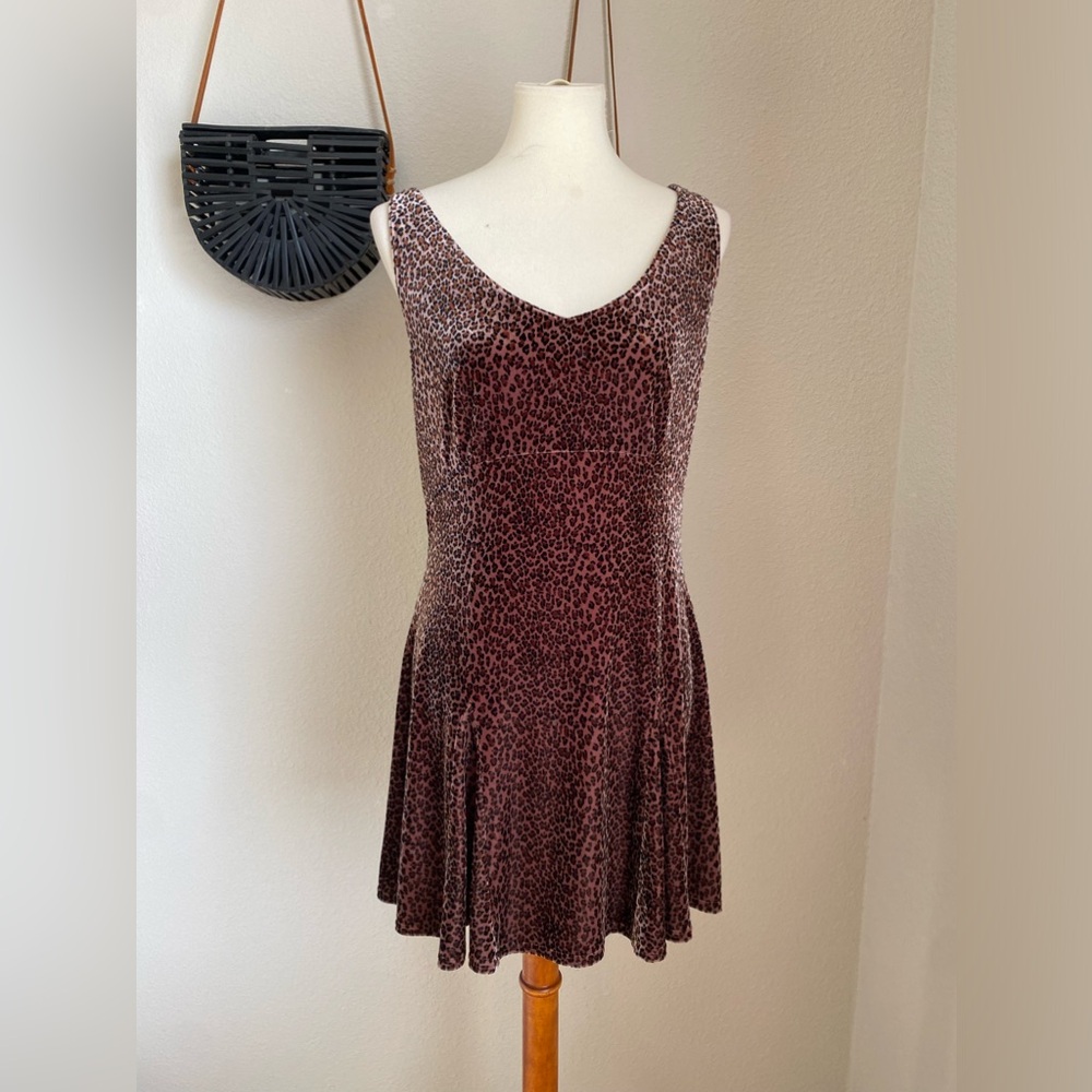 Vintage Victoria’s Secret Leopard Velvet Slip Chemise Babydoll Nightgown, Medium